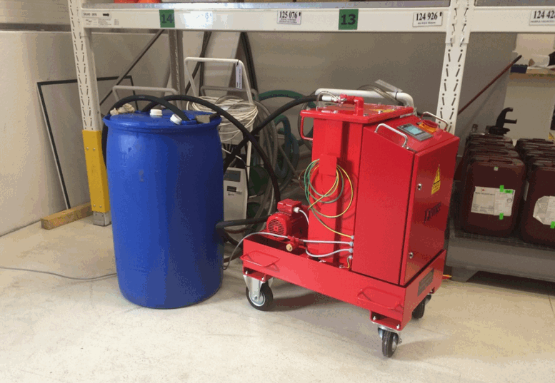 Electrostatic oil cleaning system model D8 in use
