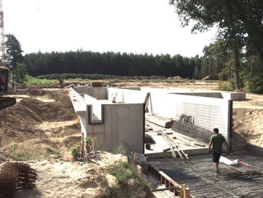 Tank washing facility under construction