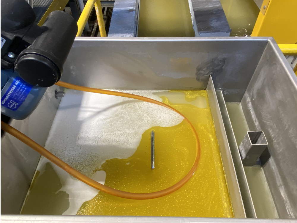 Friess Skimmtelligent oil separator on a trial basis